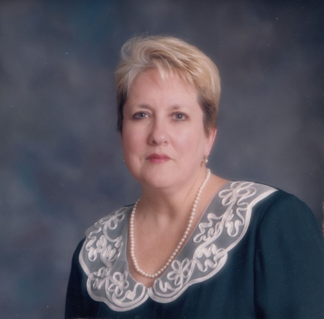 Obituary of Claudia Joyce Van Hoose
