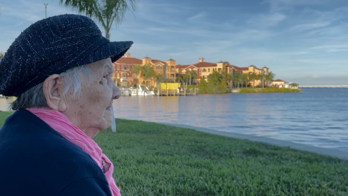 Obituary of A Thi Pham