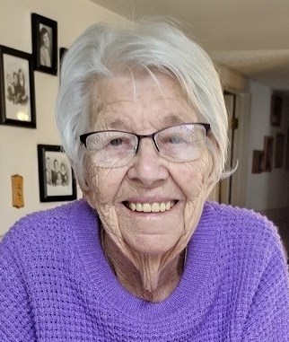Obituary of Alice Mae Neufeld