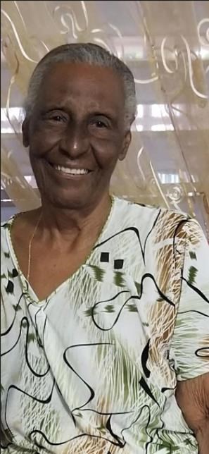 Obituary of Angela Quiñones Cruz