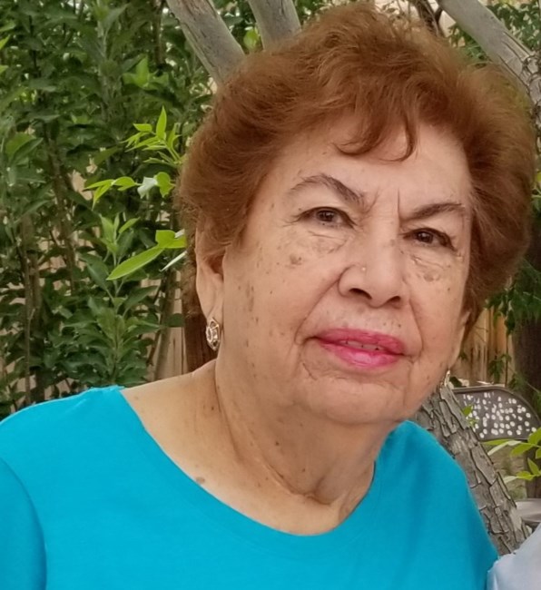Obituario de Ofelia R. Escalante