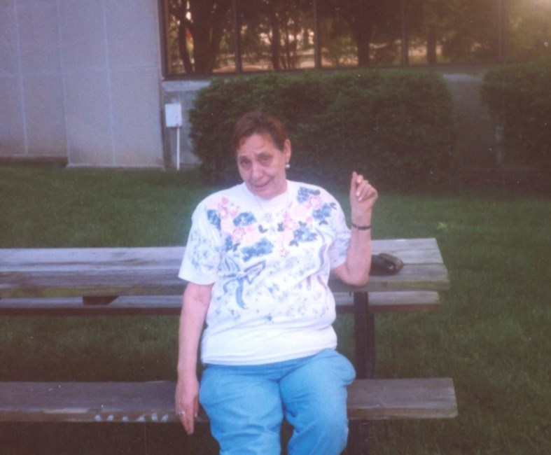 Obituario de Betty L. Ware