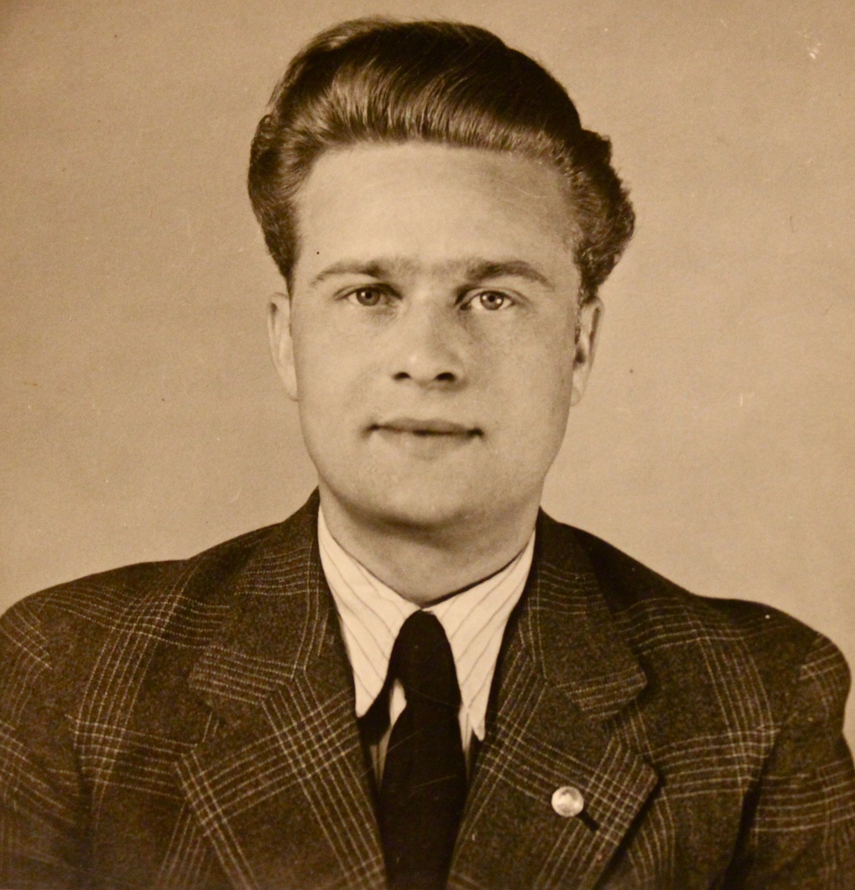 Obituary of Chester Kaszmir Ulrych