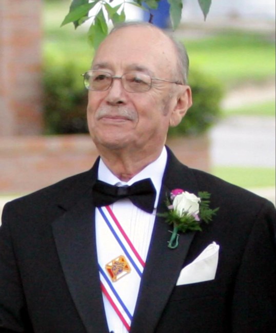 Obituary of Manuel De La Paz Fernandez Jr.