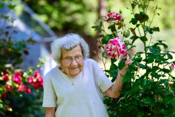 Obituary of Joyce Naomi Moeszinger