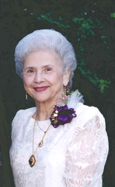 Avis de décès de Delia Mama D R. Treviño