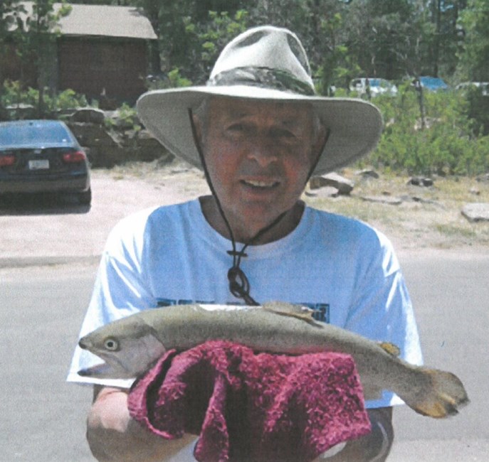 Obituario de Everett M. Johnson