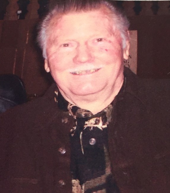 Obituario de John M. Davis