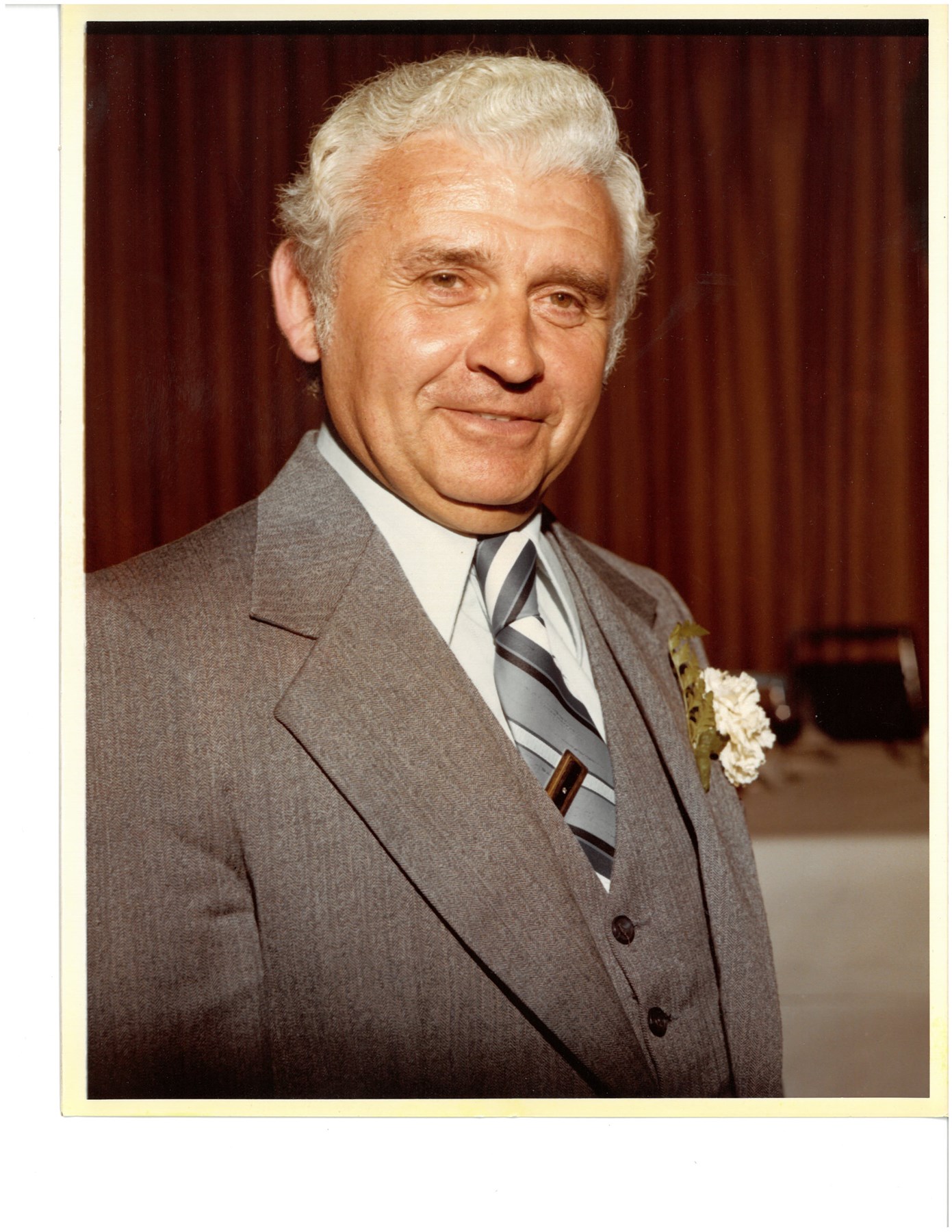 Obituario de James Barclay