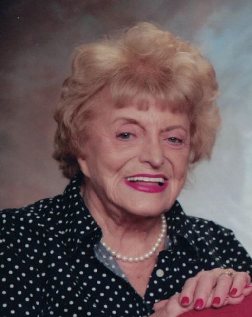 Obituary of Darleon Estella Bomkamp