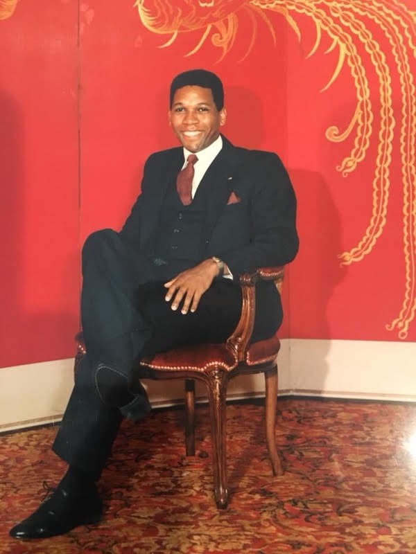 Avis de décès de Charles "Chuck" Henry Williams