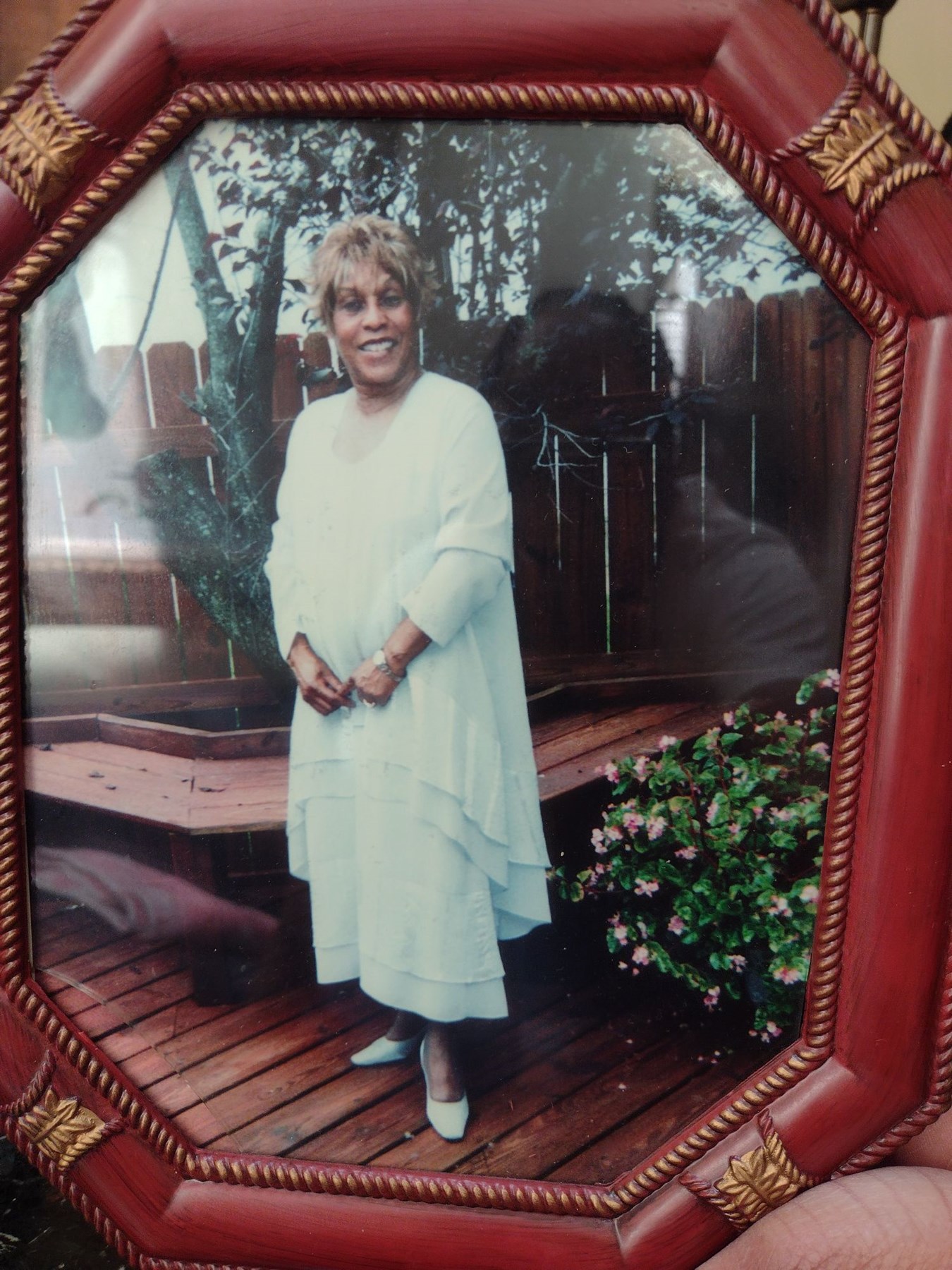 Obituary of Pauline Herndon Hood