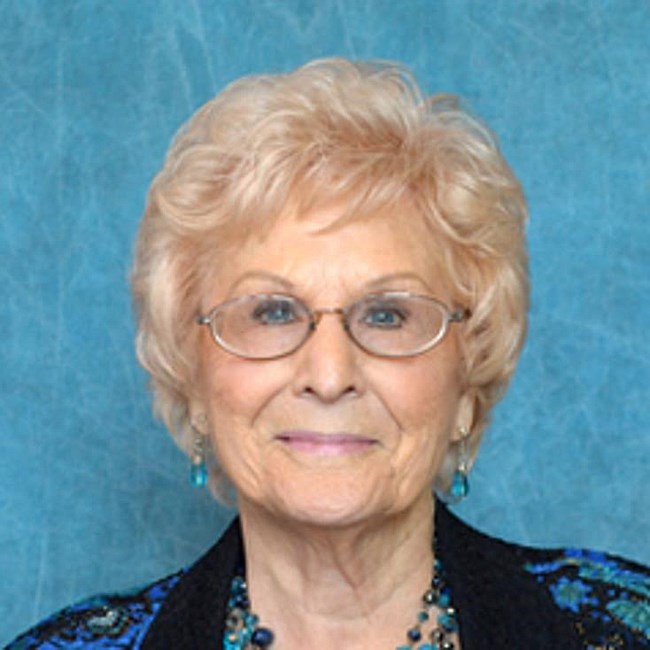 Obituary of Shirley Dean Smith