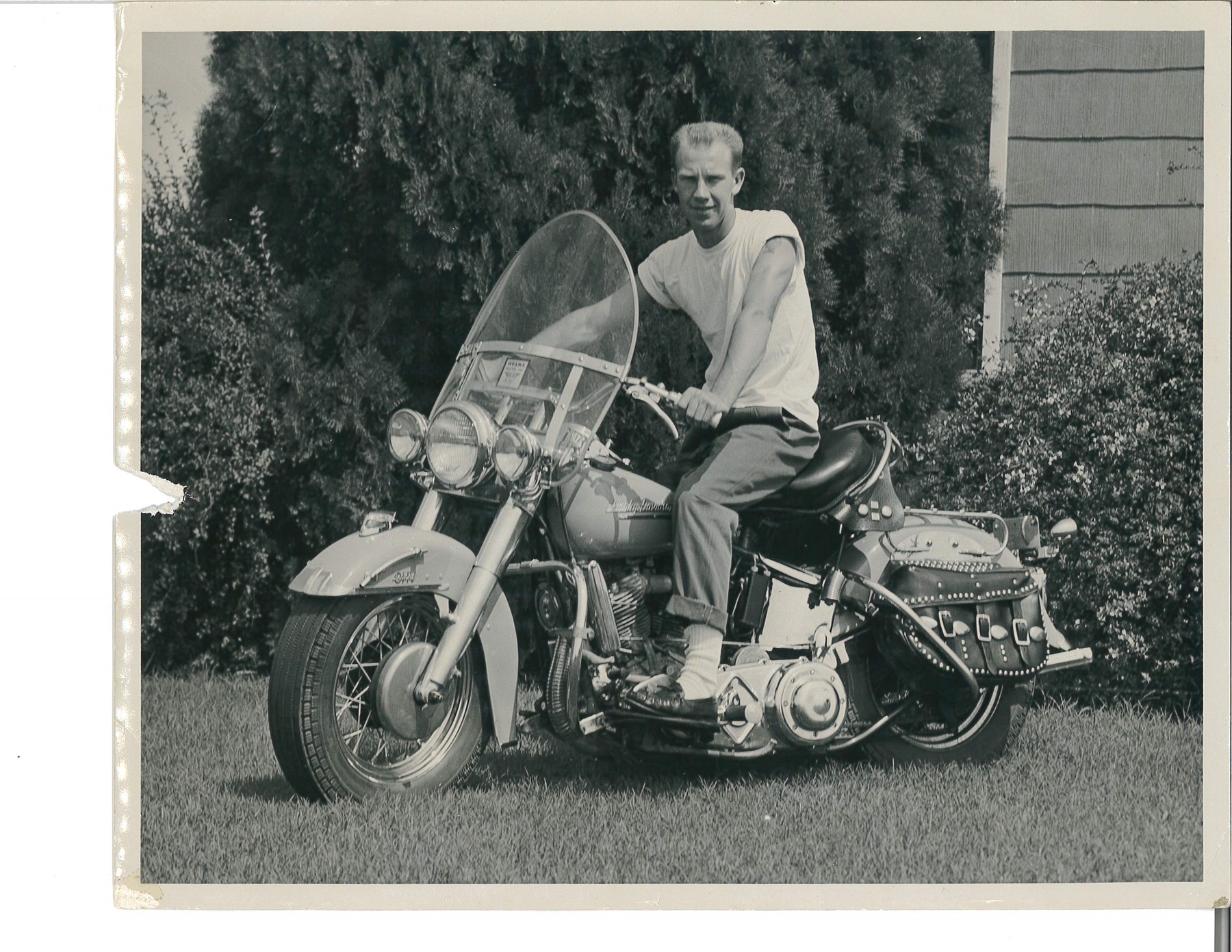 Obituary of Richard Clarence White