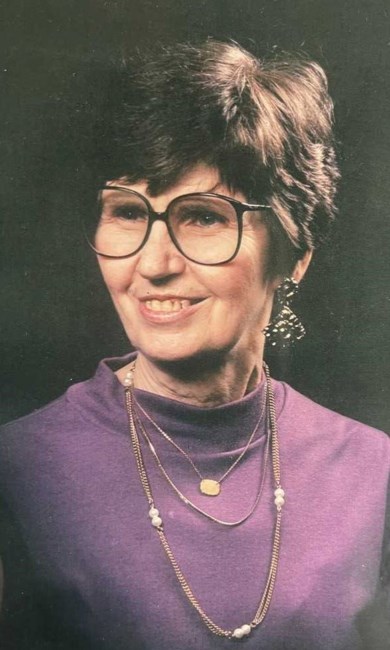 Obituary of Mary Louise Shoemaker