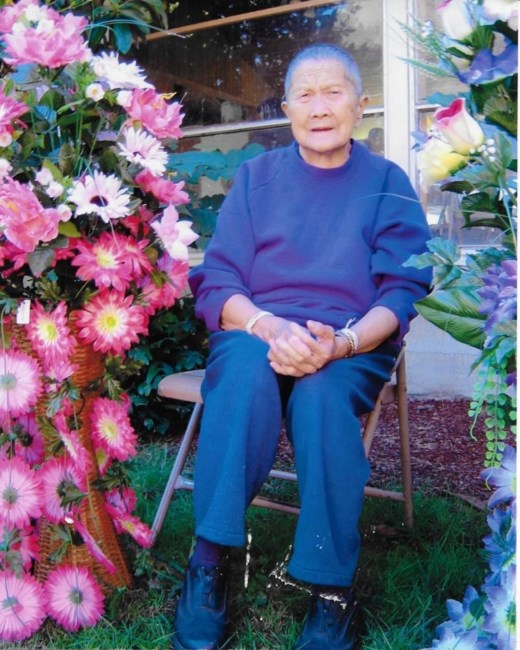 Obituary of Mee Xiong