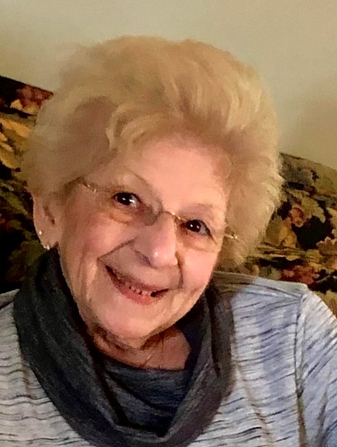 Obituario de Elaine L. Borthwick