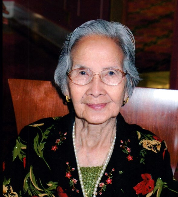 Obituary of Evangelina Munsayac