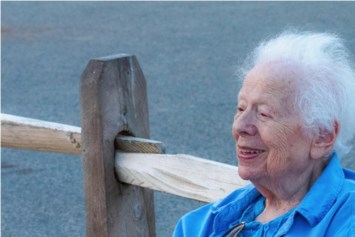 Obituary of Fay Greenwald