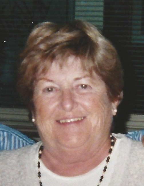 Obituary of Nicole Savoie (née Nadeau)