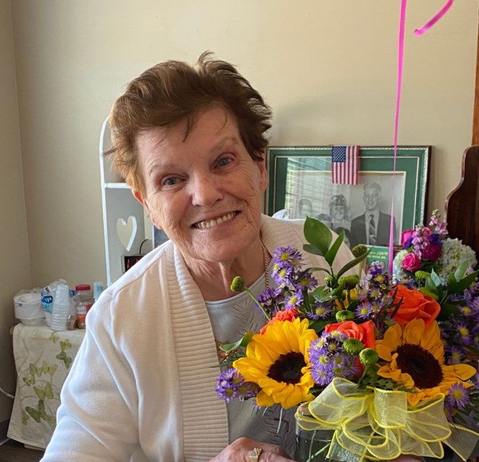 Obituary of Mary Elizabeth Henry