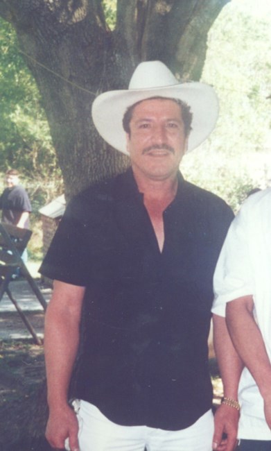 Obituary of Salvador R. Bravo