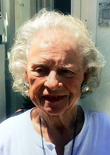 Obituary of Gloria Elizabeth Van Pelt
