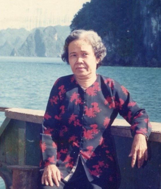 Obituary of Phuong Thi Nguyen