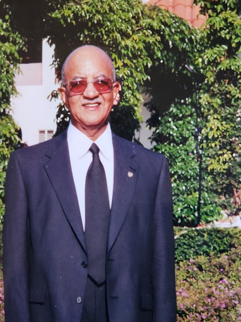 Obituary of Ronald Huggins