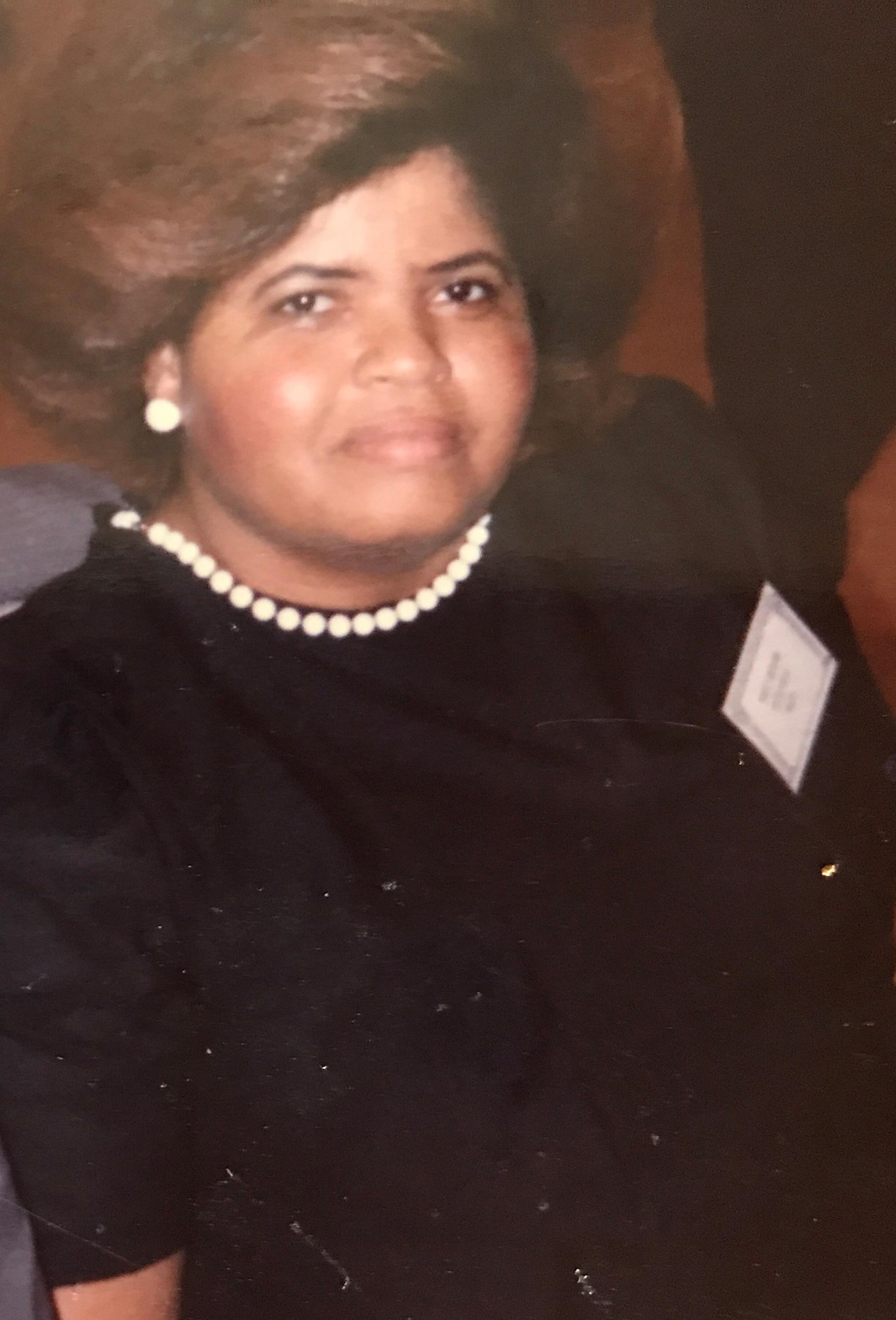 Obituary of Dorothy Evon Dickens