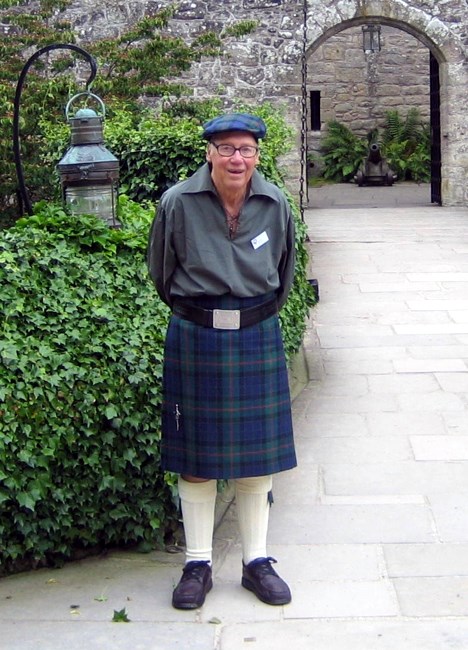 Obituary of Bert Wallace Gunn