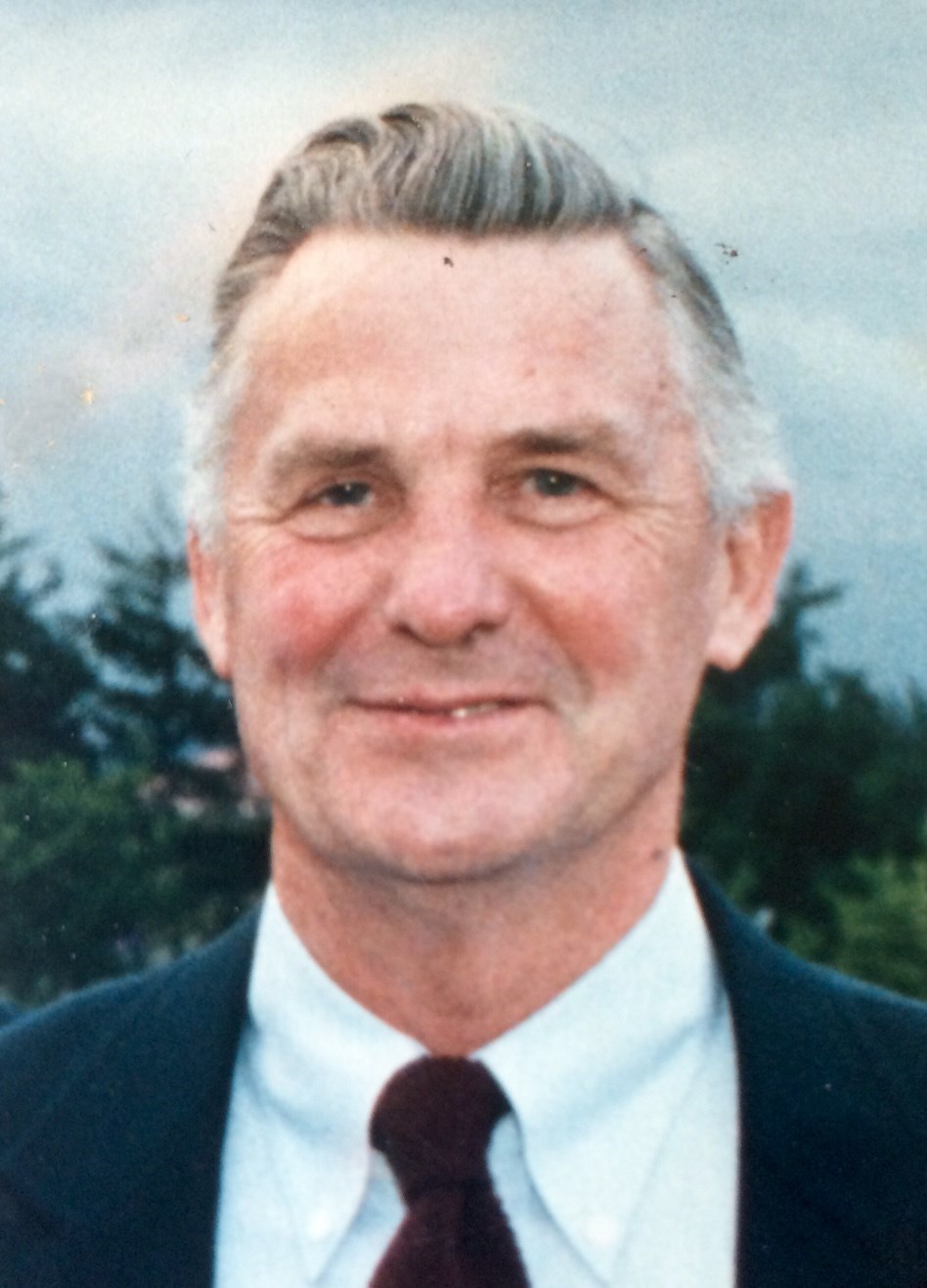 Obituary of Thomas J Hazlett