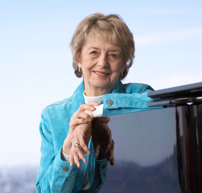 Obituario de Marjorie Louise Hart