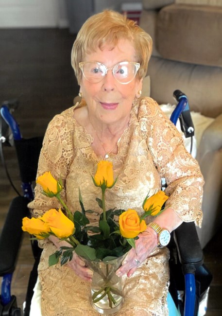 Obituary of Catherine Nicolosi Lay