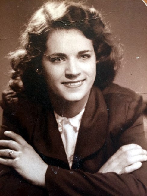 Obituario de Mary Ruth Roller
