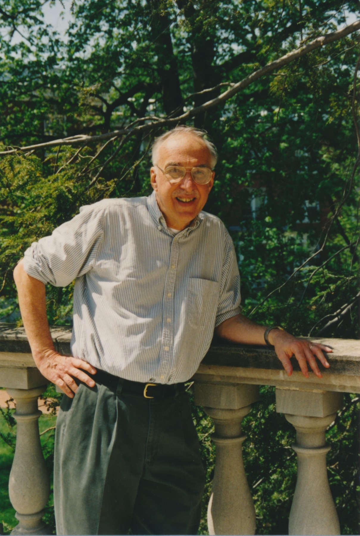 Obituary of Marshall Everett Bowen