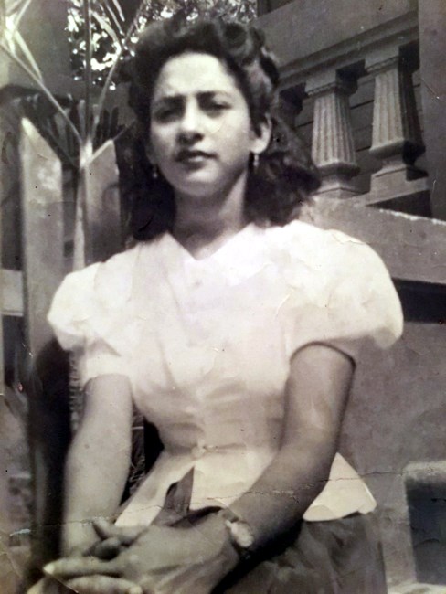 Obituary of Sra. Ana María Rodríguez León