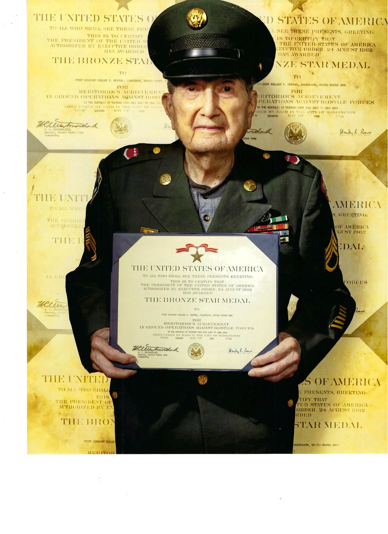 Obituary of Wallace T. Dismuke