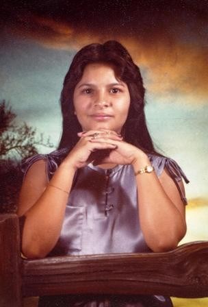 Obituary of Viola Navarro Munoz