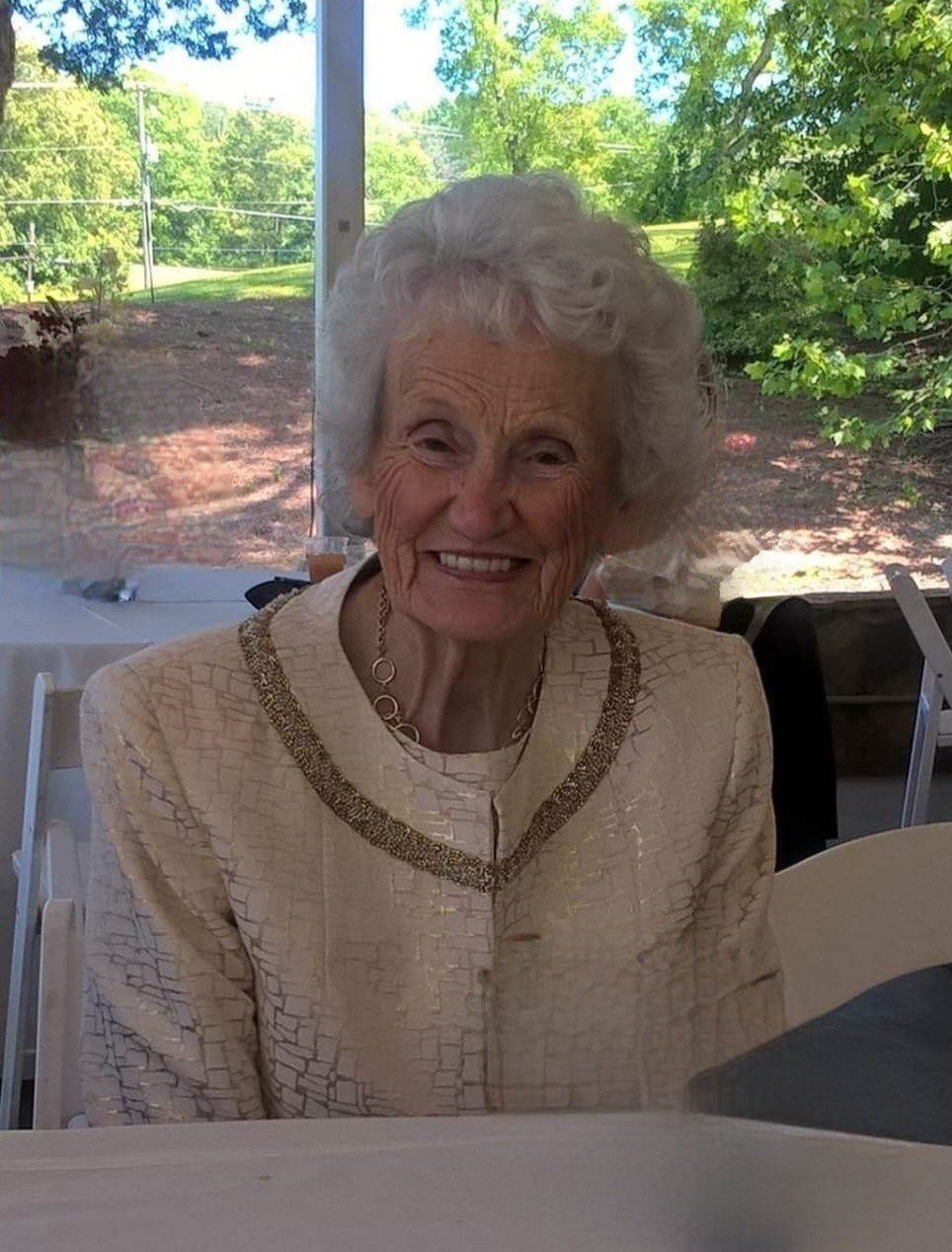 Obituary of Ruth Irene Clabo Shields