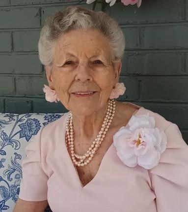 Obituary of Betty Jeane Straine Maples