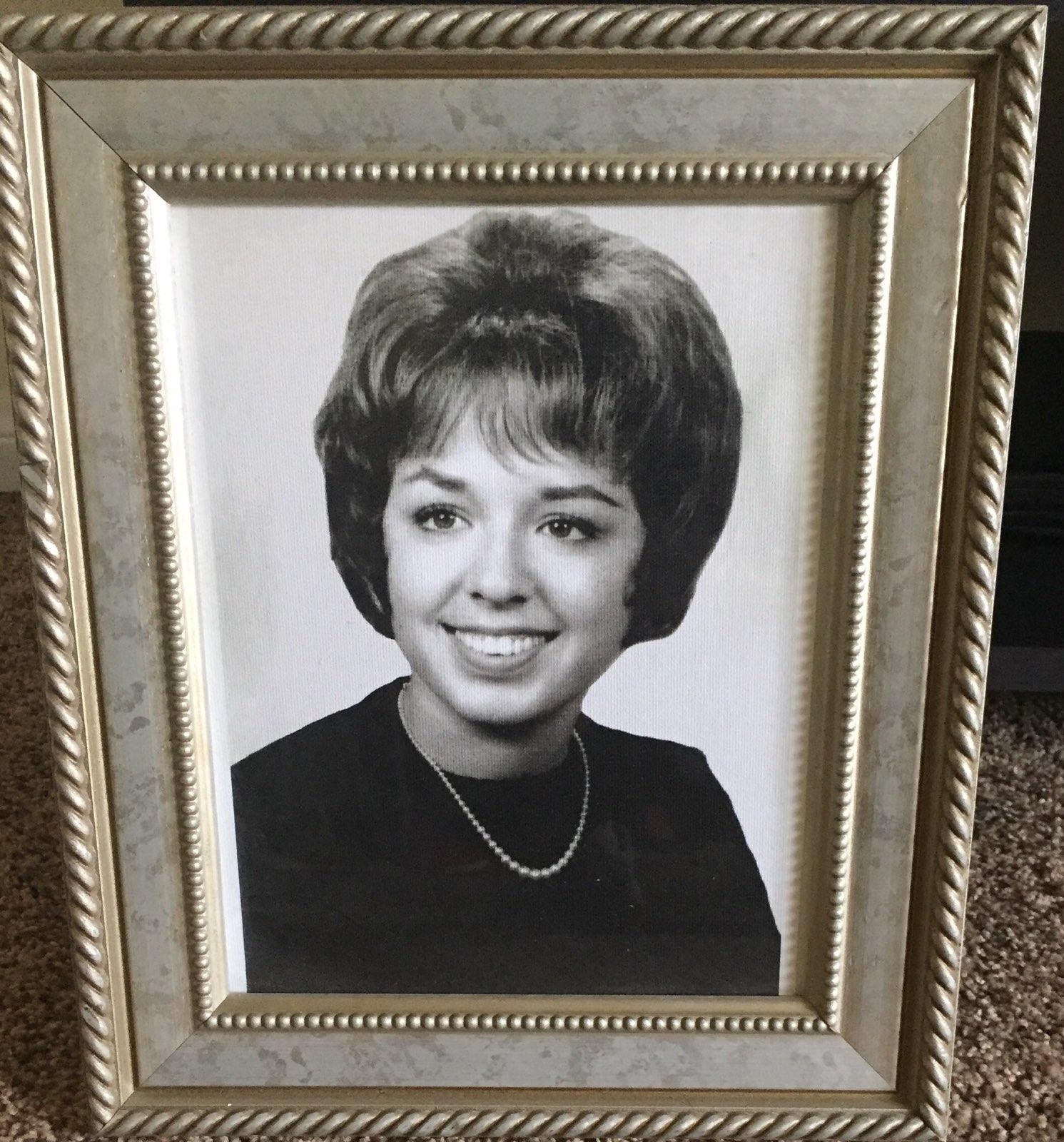 Obituary of Gloria I. Placencia