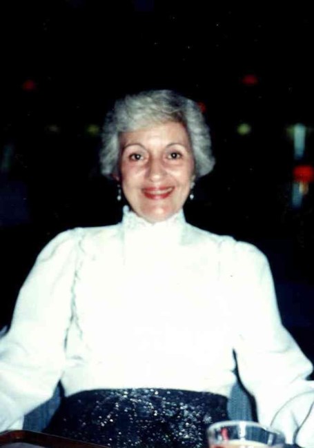 Obituario de Mary Theresa Everett