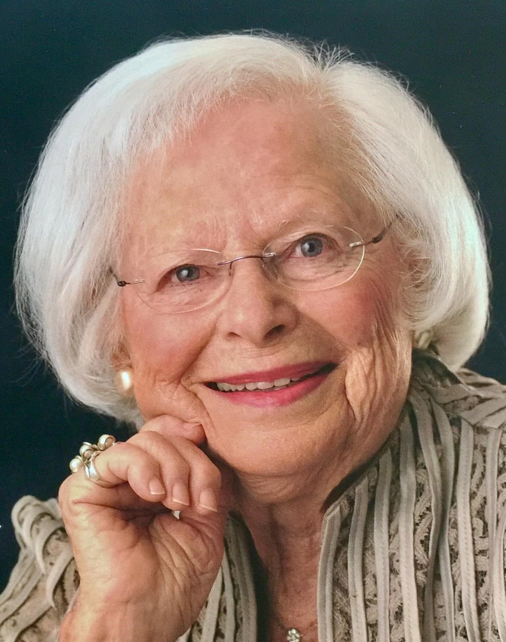 Gladys Bernstein Obituary Dix Hills, NY