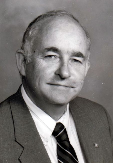 Obituary of Kenneth E. Nichols