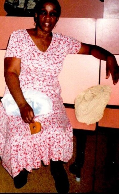 Obituary of Ms. Effie Maxine Donald