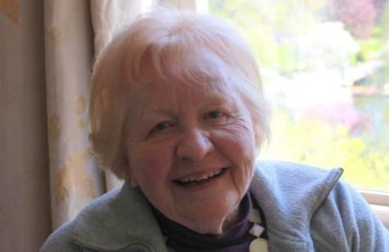 Obituario de Anne Beatrice Burke Sayles