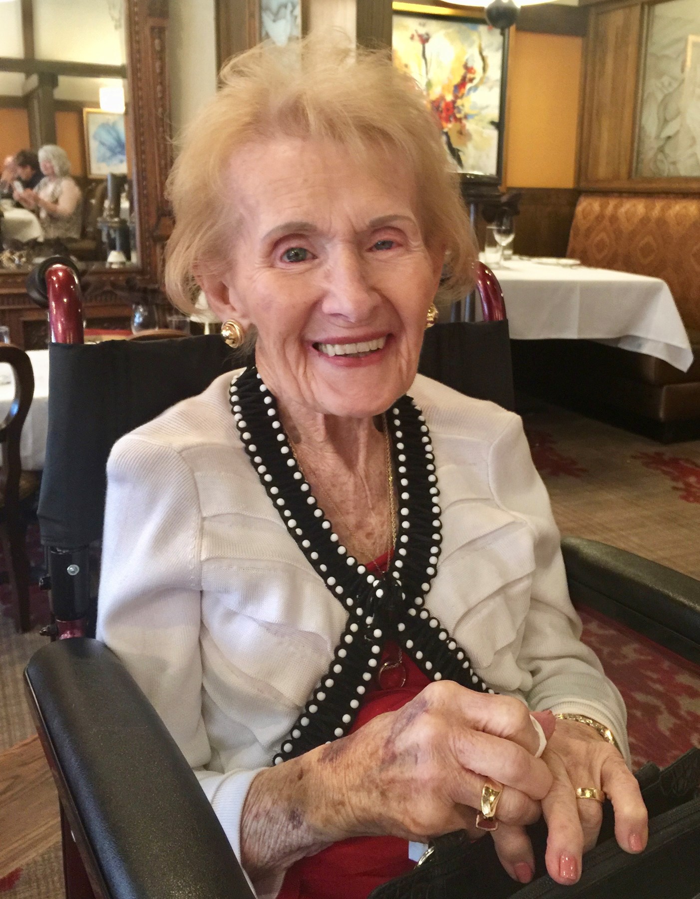 Obituary of Lorian Emma Taylor Carraway