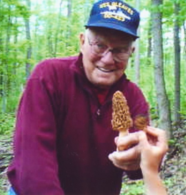 Obituary of Hollis "Brownie" Brown