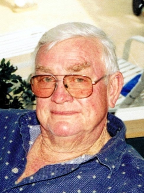 Obituario de Earl McDaniel